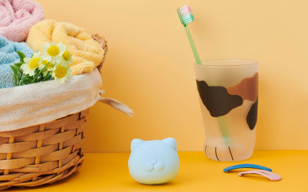 products_nekomote-bath-bomb-gift-set_03.png